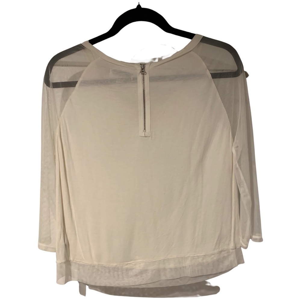 Women’s American Eagle White Top